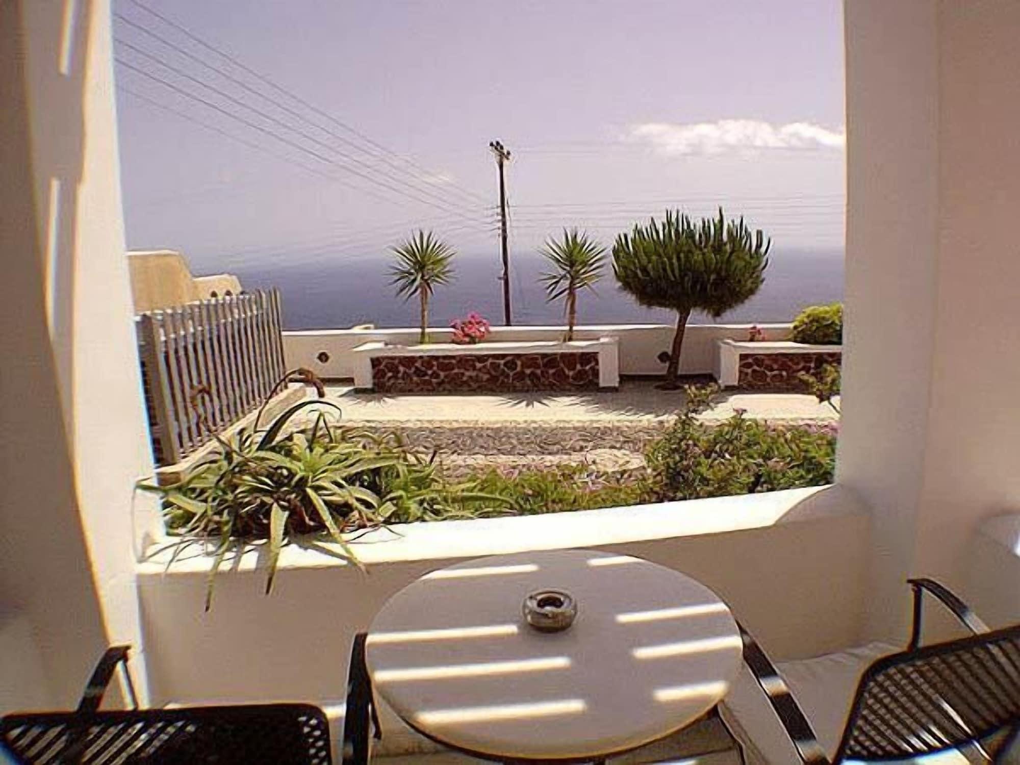 Hotel Xenones Filotera Imerovigli (Santorini)