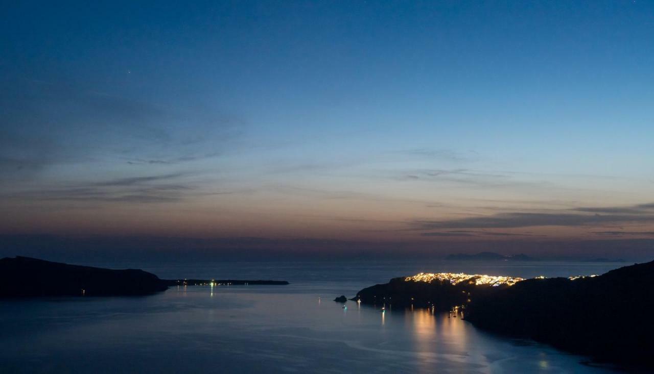 Xenones Filotera 4* Imerovigli (Santorini)